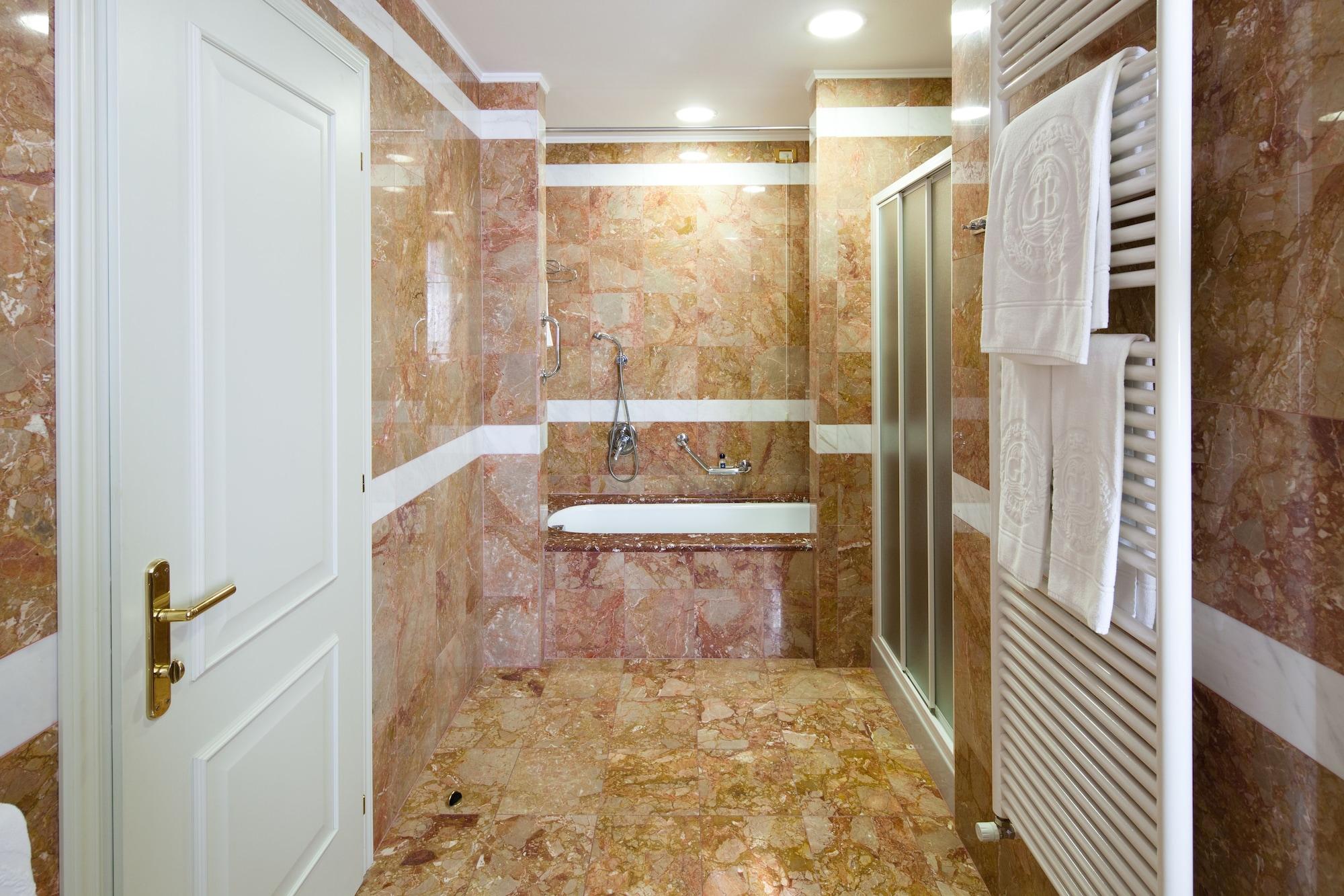 Hotel Due Torri Αμπάνο Τέρμε Εξωτερικό φωτογραφία